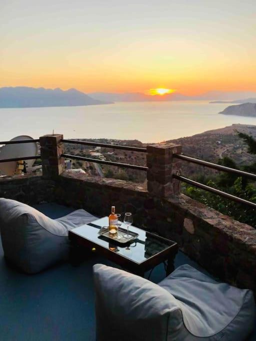 Stone Sunset Villa Sfentouri エクステリア 写真